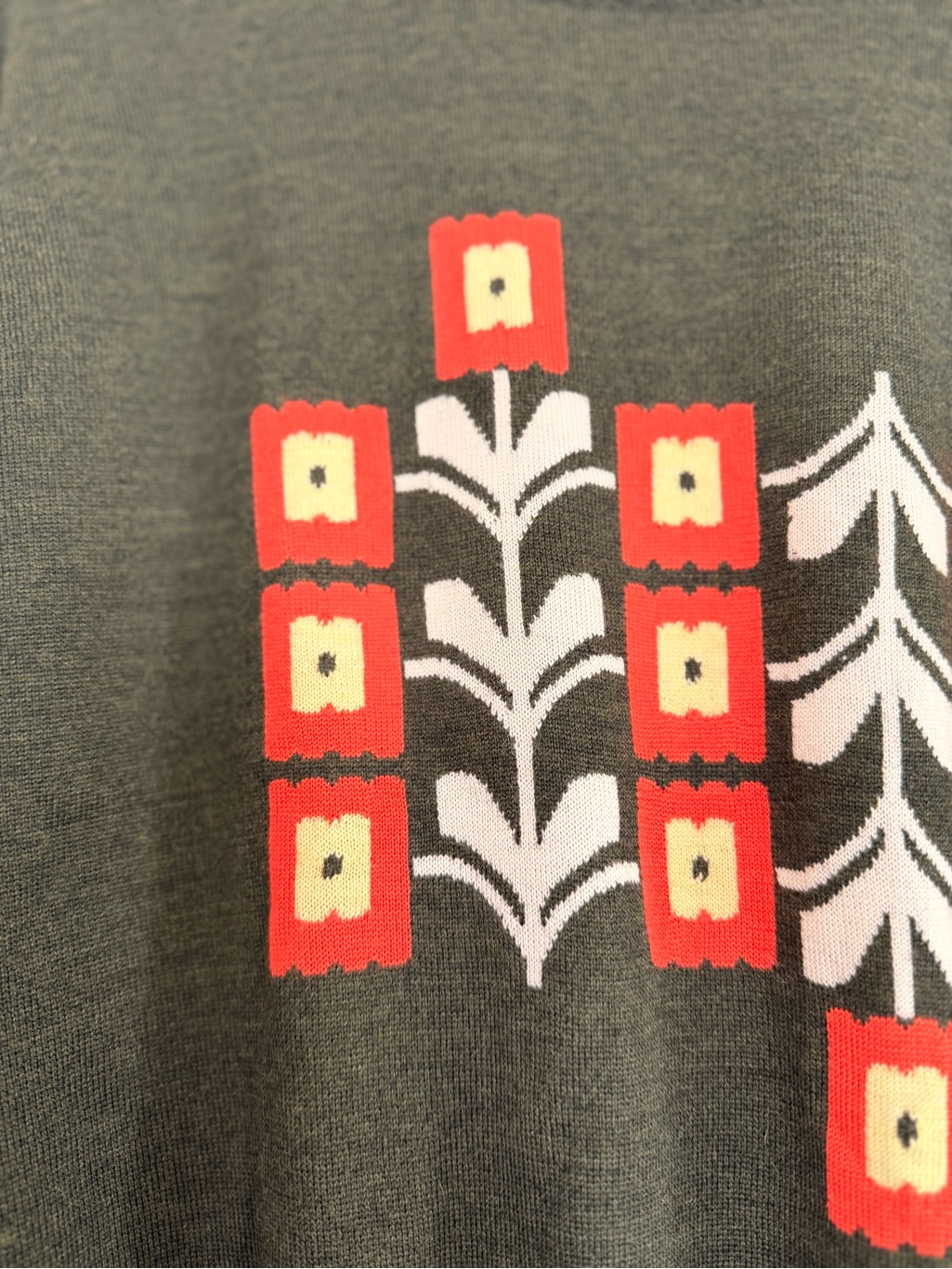 Degen Poppy Flower Sweater Tee — image 3 of 4